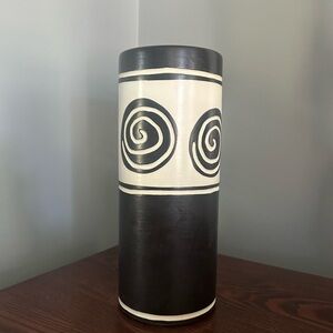 Kathy Erteman vintage vase/crock/vessel